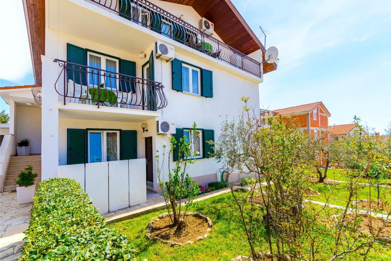 Apartments Mate Trogir Exterior foto