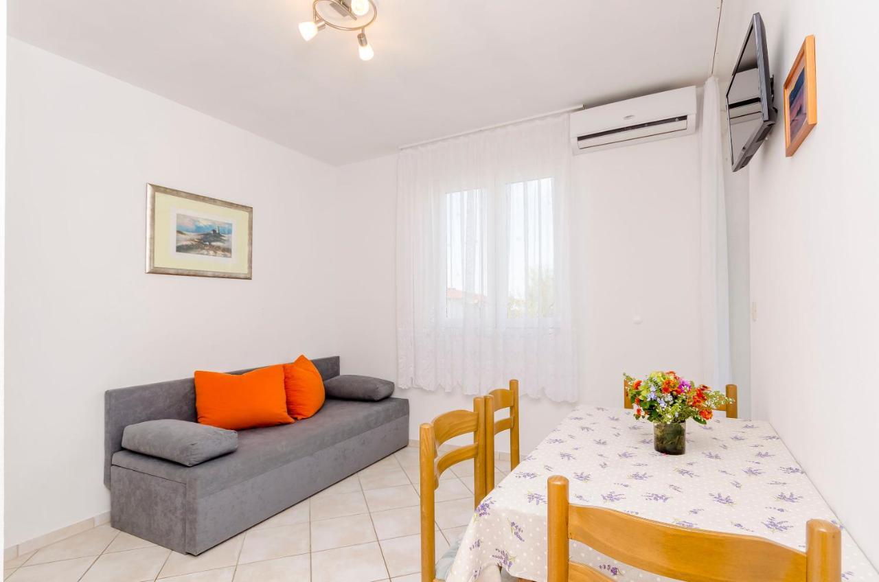 Apartments Mate Trogir Exterior foto