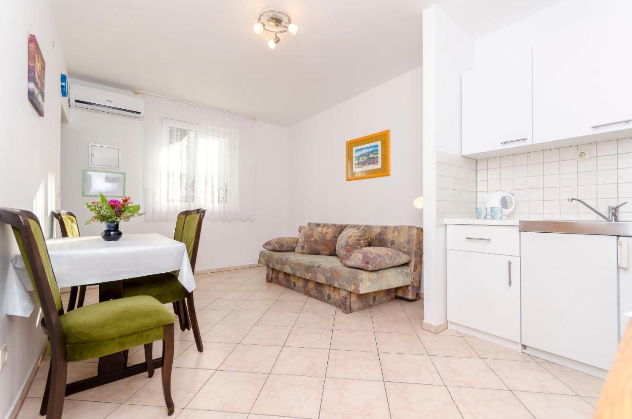 Apartments Mate Trogir Exterior foto