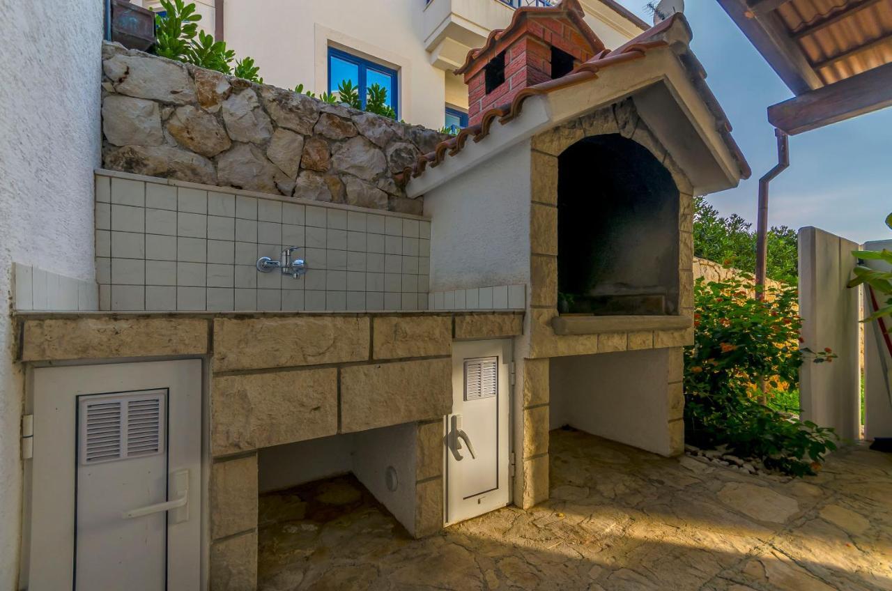 Apartments Mate Trogir Exterior foto