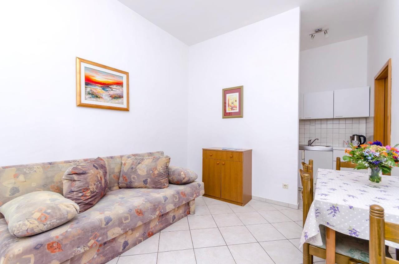 Apartments Mate Trogir Exterior foto